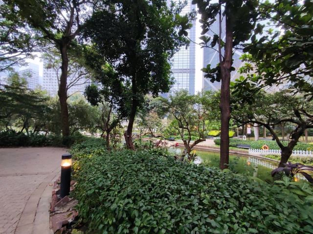 สวนสาธารณะเก่าแก่กลางเกาะฮ่องกง