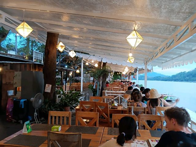 Mekong Sunset View Restaurant