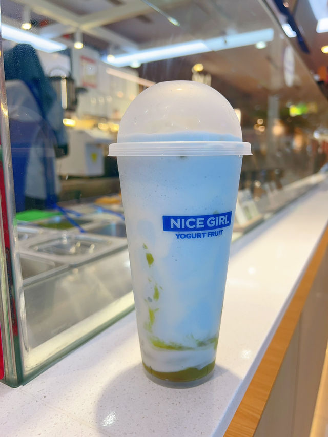 Melaka Must-Try: Nice Girl Yogurt Fruit’s DIY Frozen Yogurt Ice Cream & Smoothies!