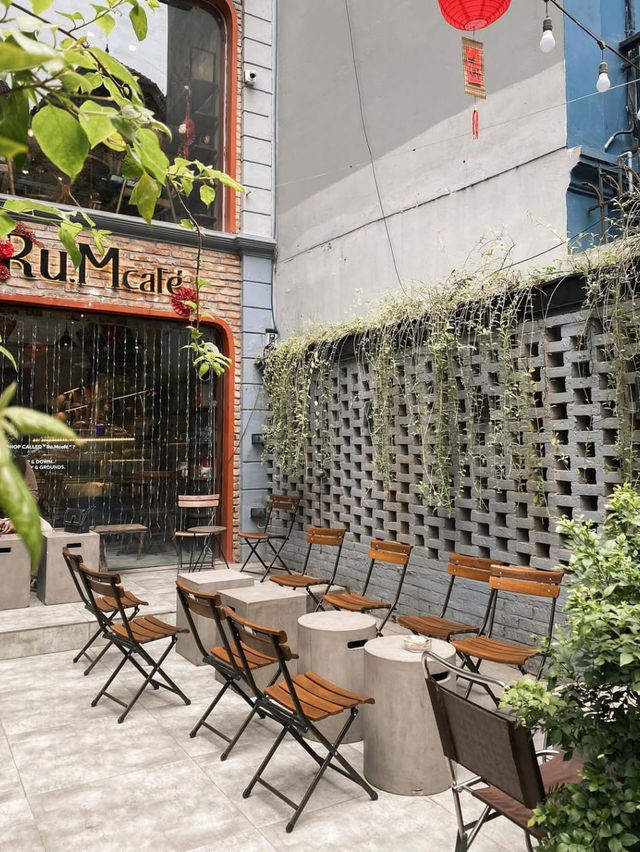 Ru.M Café