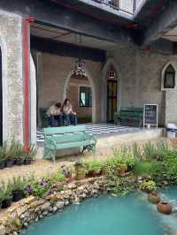 รีวิว Cafe Laura นครนายก คาเฟ่สไตล์ยุโรป สาขา 3