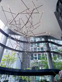 Étoile Bistro: Chic Spot for Coffee, Pastries & Afternoon Indulgence 