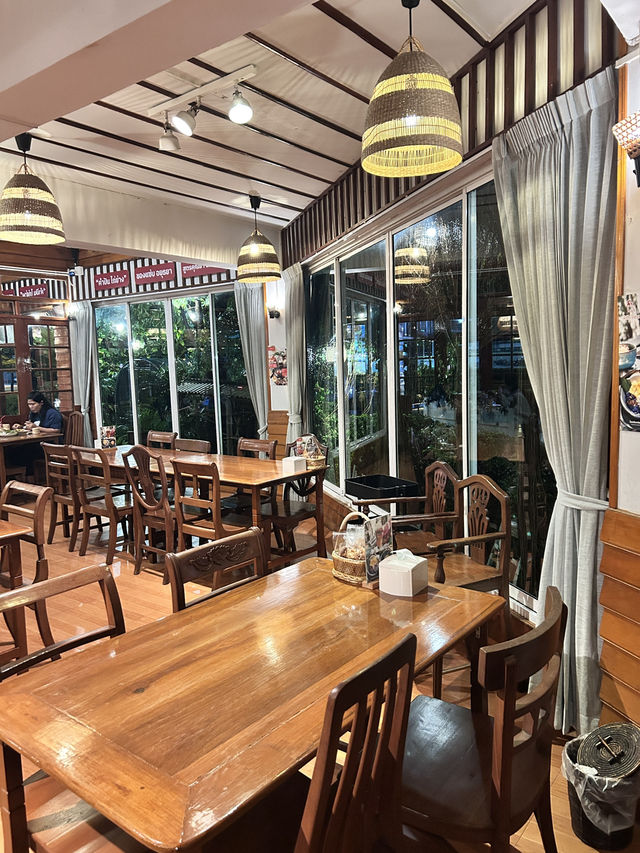 📍 ไก่ย่างคำปัน มิชลิน บิบ กูร์มองด์ | จ.อยุธยา