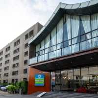 SureStay by Best Western Iconic Ari-Jatujak