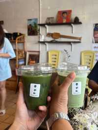 Howl Coffee House