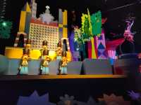 It's a Small World เที่ยวเมืองย่อส่วน
