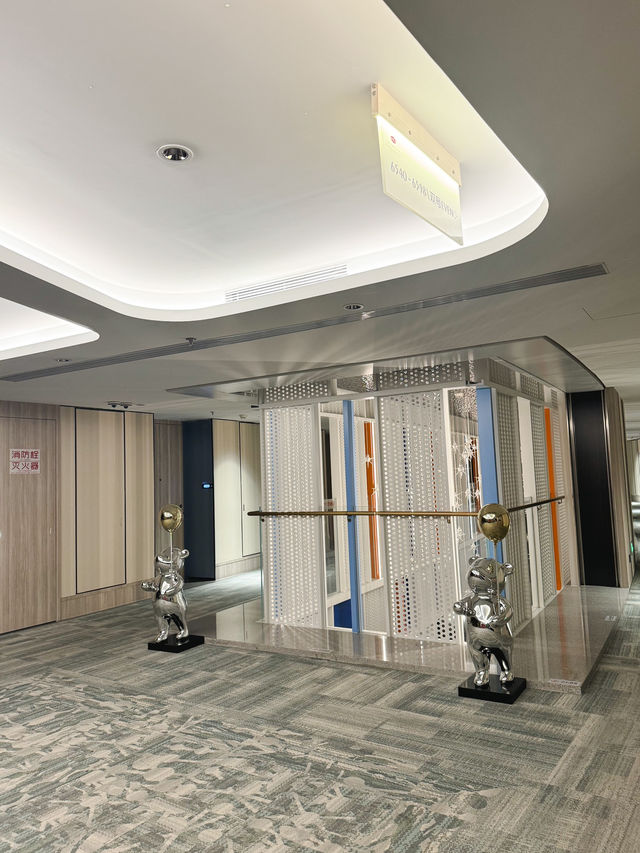 โรงแรมในสนามบินเฉิงตูเทียนฟู่ Joyhub Cheer Hotel