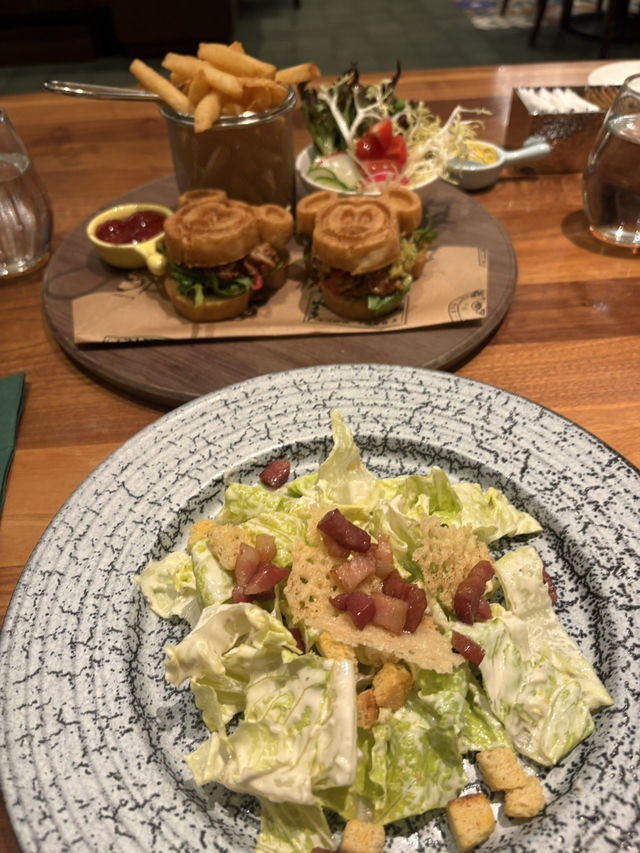 World of Color Restaurant Lunch at Disney Explorer Lodge