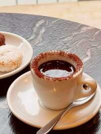 How about a cup of espresso on a leisurely afternoon☕️