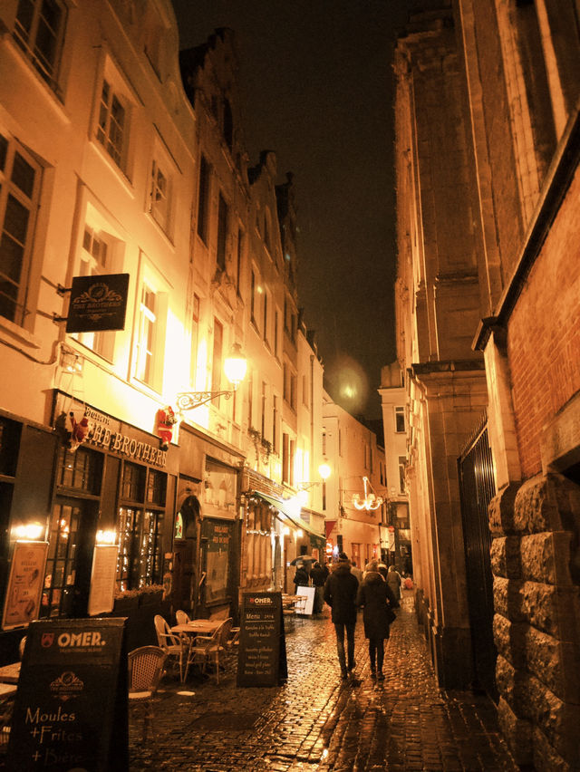 🍻 布魯塞爾 Brussels 攻略｜景點很小，酒吧很多