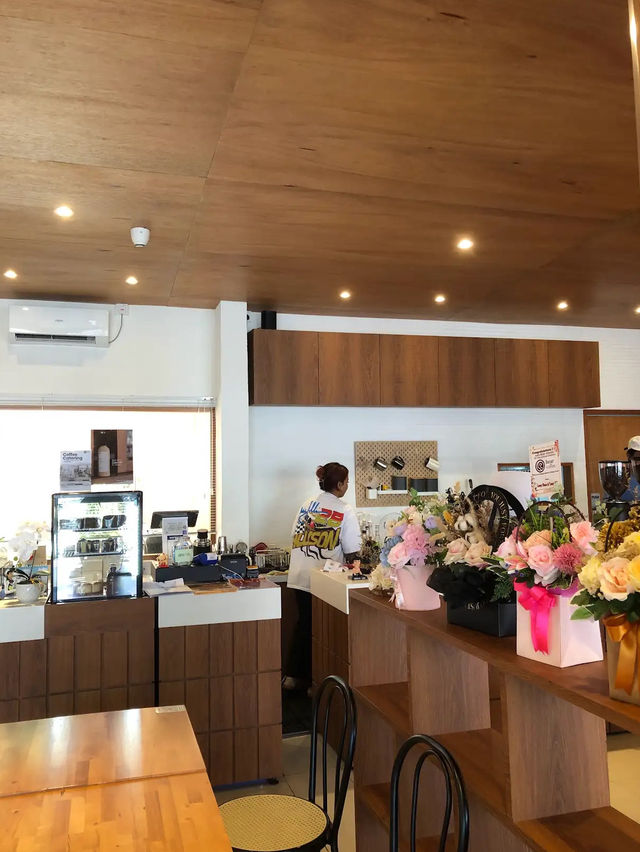 Espresso Echoes & Ambient Moments