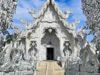 Chiang Rai’s White Temple: Thailand’s Most Surreal Masterpiece