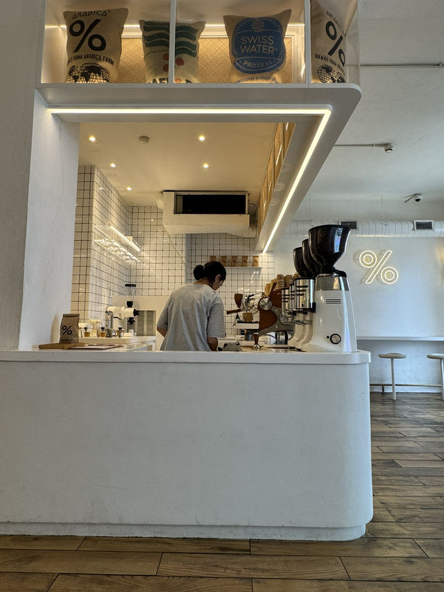 The cafe apartment 