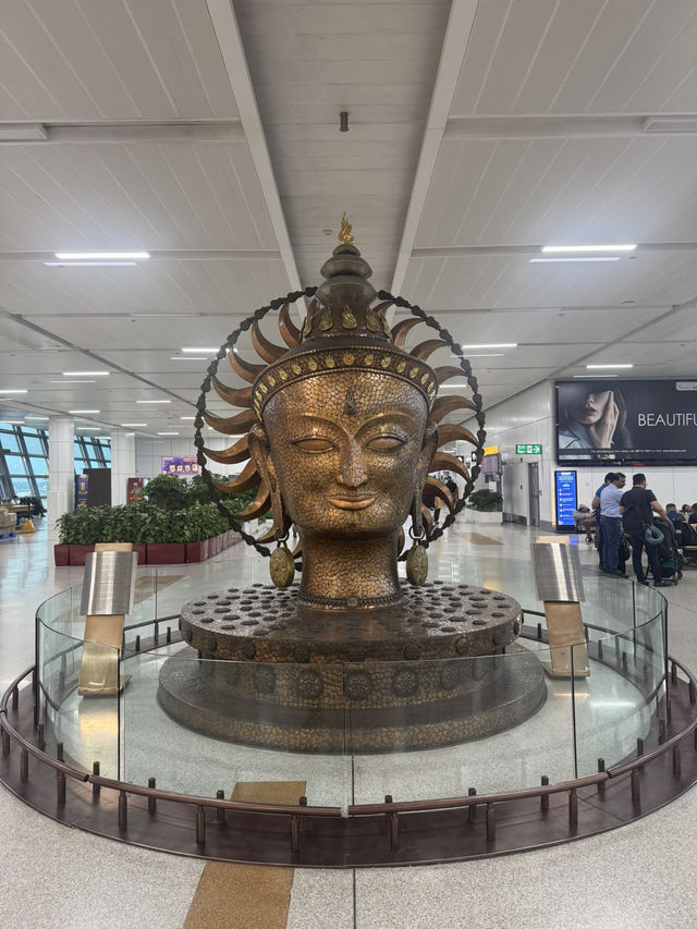 First impressions of terminal 3 in new delhi 