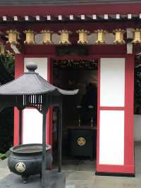 【西早稲田　放生寺　東京で八阪神社にそっくりな地形の境内と早稲田ミニエリアツアー】