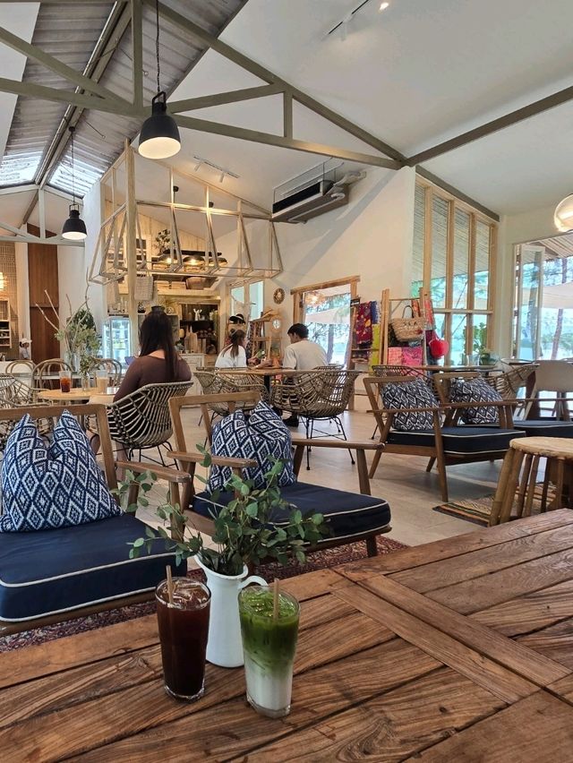 The Playyard Eatery