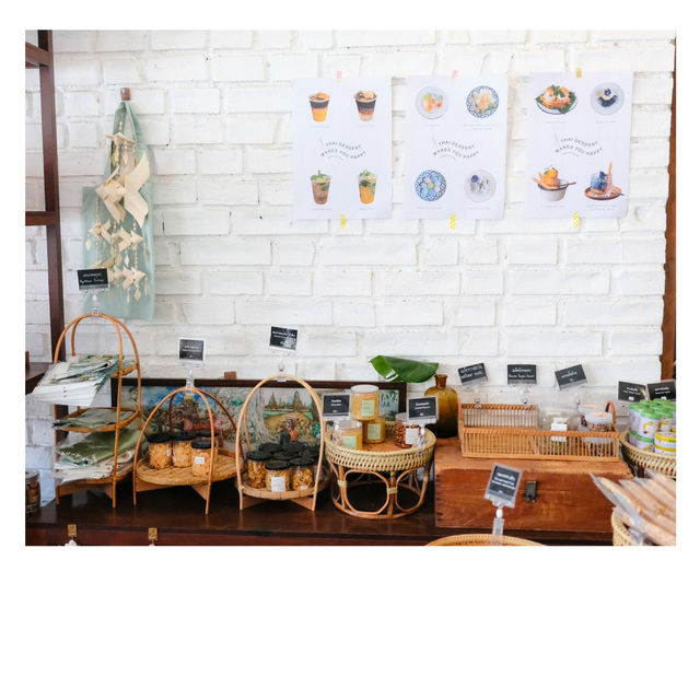 🍚 บ้านข้าวหนม อยุธยา – สัมผัสขนมไทยโบราณ