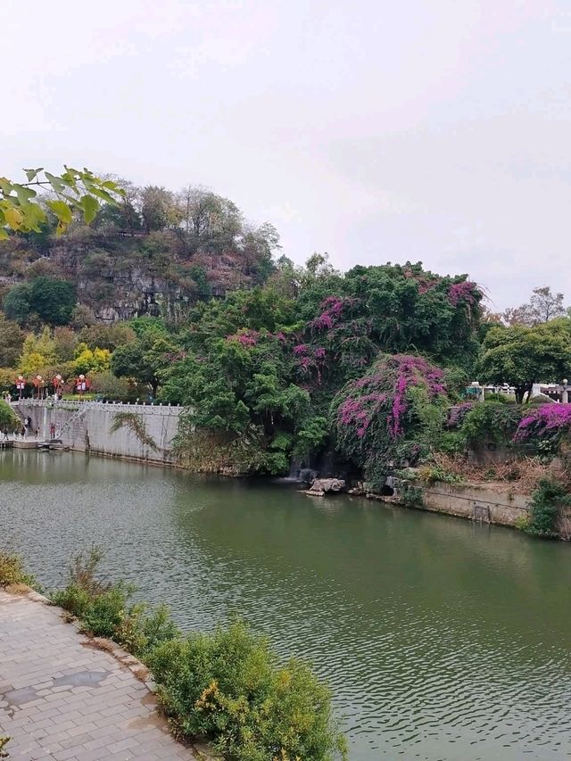 “Guilin: China’s Enchanted Landscape Paradise”