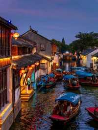 ✨Zhouzhuang at Dusk – A Dreamlike Water Town✨