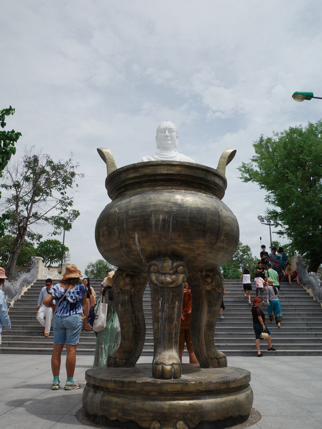 Long Son Temple
