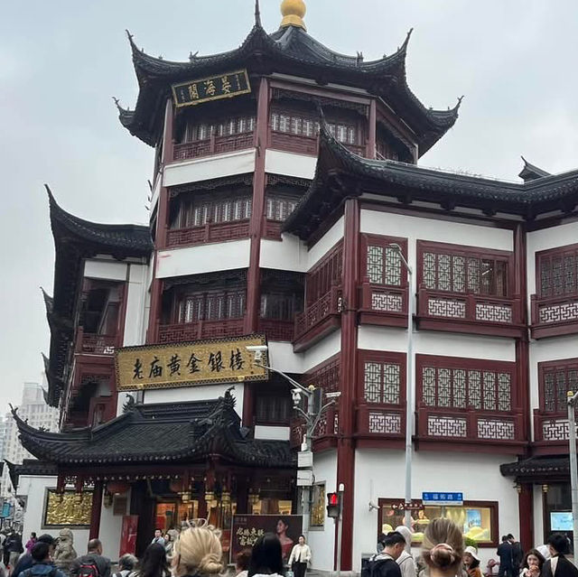 📍Yuyuan Garden (豫园), A Garden of Serenity in the Heart of Shanghai