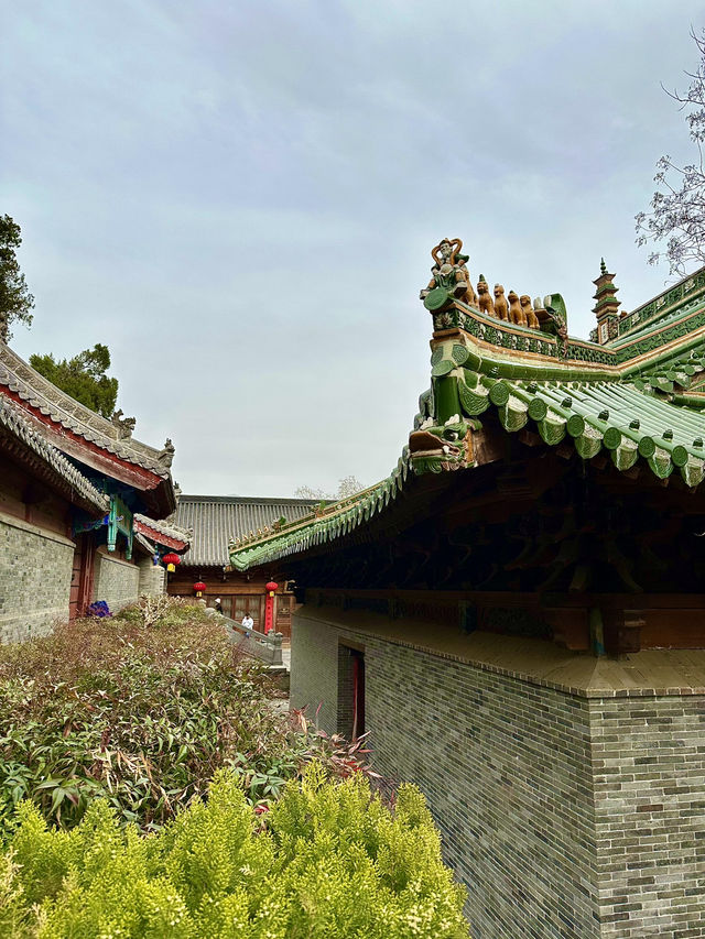 ❄️ Lixue Pavilion – A Testament to Devotion and Zen Wisdom