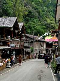 ชวนเที่ยวตลาดหมู่บ้านแม่กำปอง