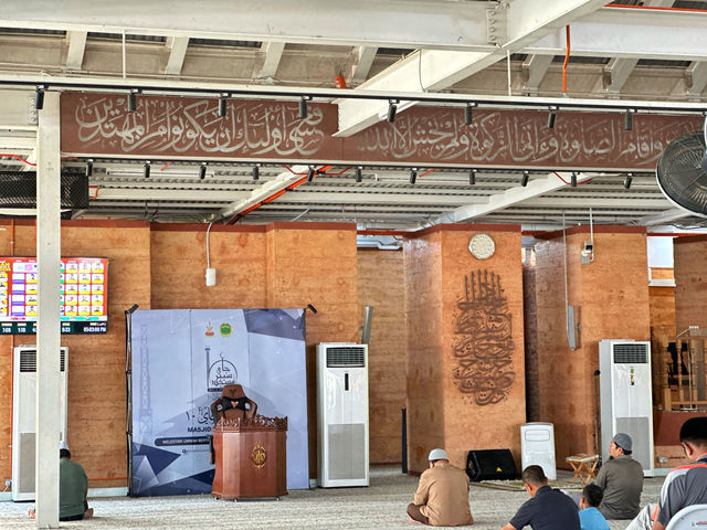 Masjid Cyberjaya 10 – A Modern Mosque in the Heart of a Smart City 