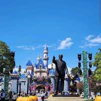 Disneyland (CA)