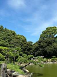 Kiyosumi Gardens: A Tranquil Japanese Garden in Tokyo