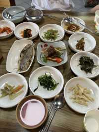 화엄사 내려오는 길, 조용히 한 끼—한정식 맛집 예원