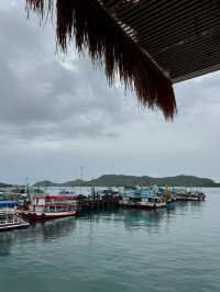 คาเฟ่สุดชิตเเอบอยู่ในท่าเรือเเสมสาร