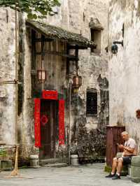 📍 Hongjiang Ancient Commercial City