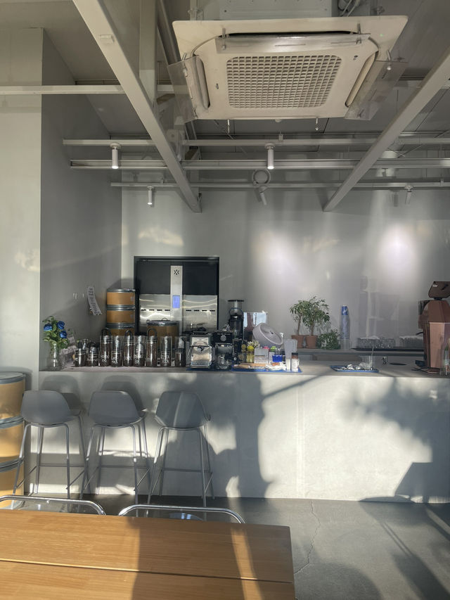 【巨済島 거제도】 落ち着いた雰囲気のカフェ🌿