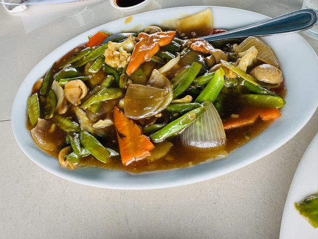  《馬尼拉灣最Chill的海上餐廳｜Harbor View Restaurant》