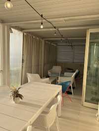 海辺でグランピング