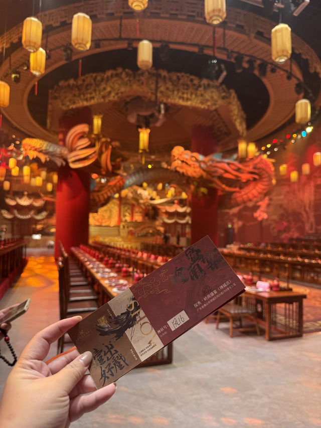 Foshan’s Regal Tshow: Imperial Feast + Costumes + Live Performances 👑🍽️ Foshan’s Regal Tshow: Imperial Feast + Costumes + Live Performances 👑🍽️