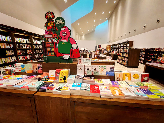 Art & Culture Books at Weiwuying, Kaohsiung