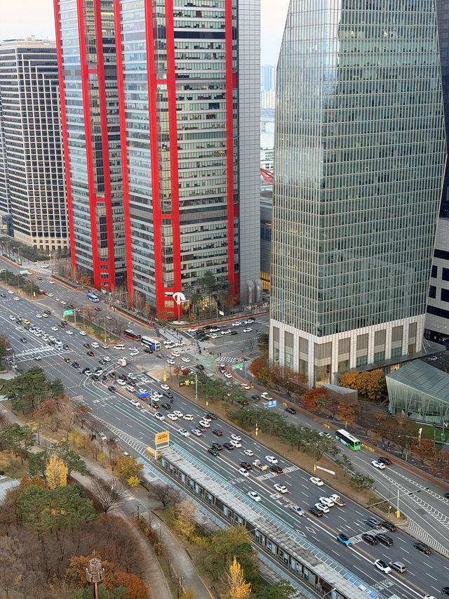ลอยขึ้นเหนือ Yeouido ชมวิวโซลแบบ 360° จากบอลลูนยักษ์
