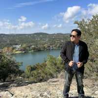 Exploring the Beauty of Mt. Bonnell