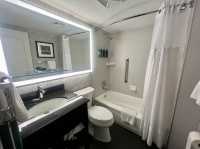 🏨 Urban Comfort in Toronto: DoubleTree