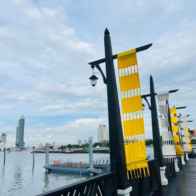 Anantara Riverside Bangkok Resort 🏙️