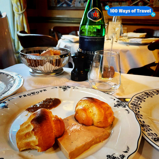 Oldest restaurant in Paris with authentic traditional French cuisine! 🇫🇷