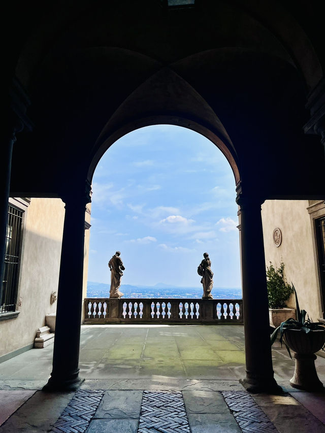 Bergamo Old Town – A Step Back in Time, Cobblestone by Cobblestone 🪶