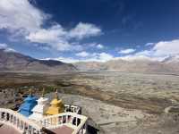 Buddha overlooking mountains 