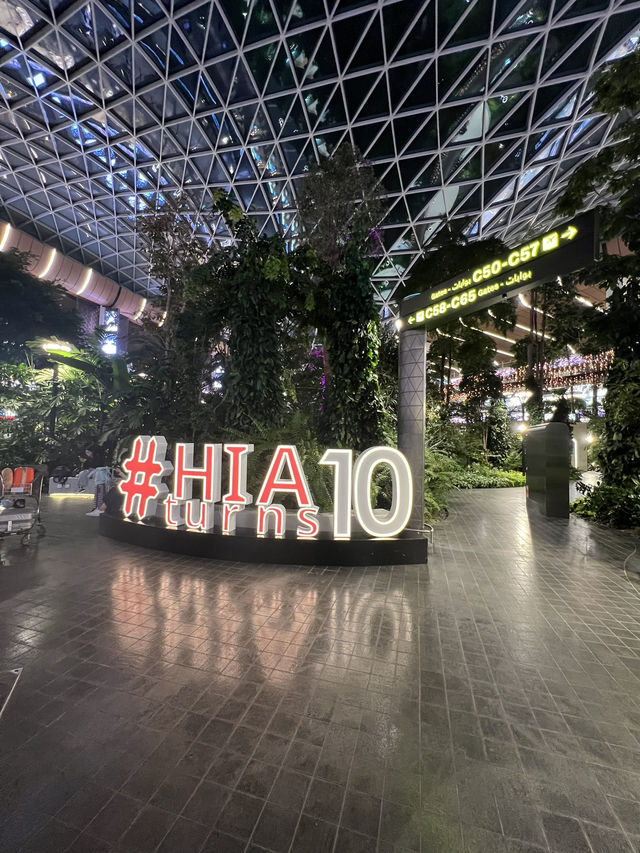 ✈️🌟 Hamad International Airport – The Gateway to the Future in Doha, Qatar 🌟✈️