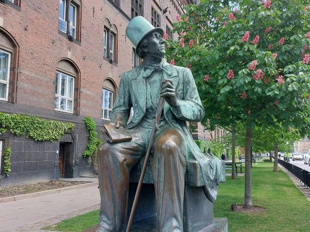 Exploring Copenhagen’s Top Attractions with Hans Christian Andersen’s Magic 🧜‍♀️