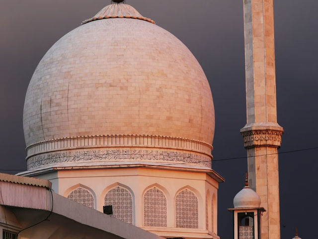 🍁 Taj Mahal – Autumn Softness & Marble Glow 🍁 Taj Mahal – Autumn Softness & Marble Glow