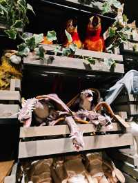 Welcome to the magical world of Harry Potter in central Tokyo! ✨⚡