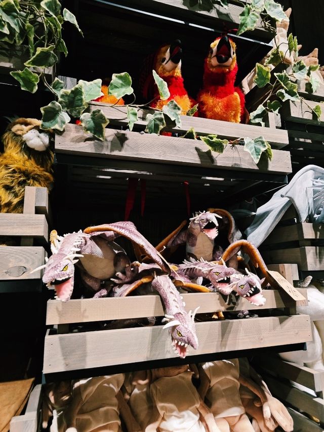 Welcome to the magical world of Harry Potter in central Tokyo! ✨⚡